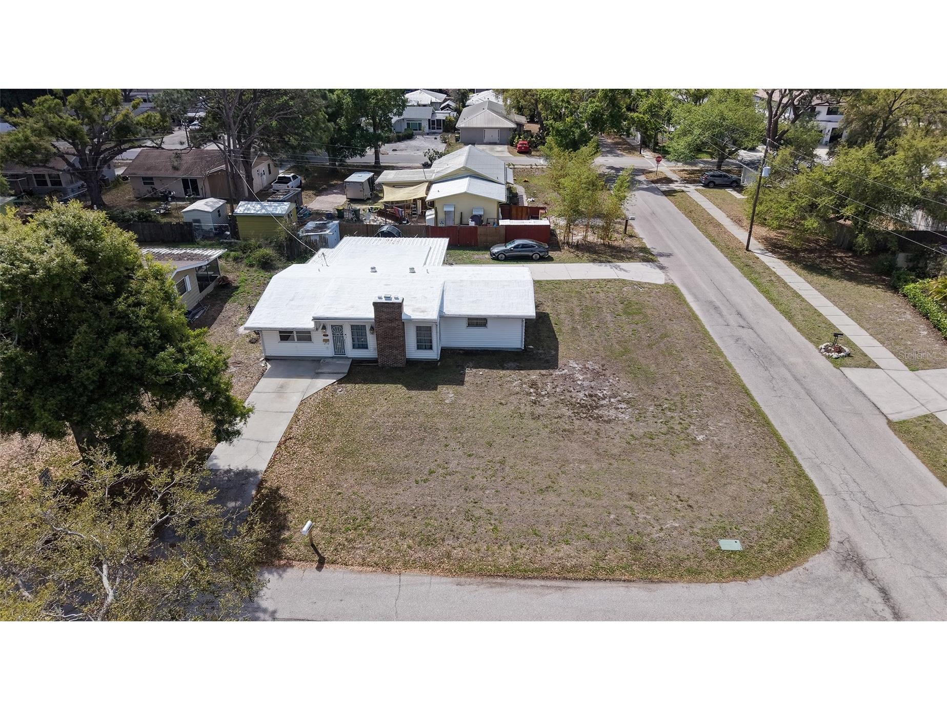 2600 Loma Linda Street Sarasota FL 34239 A4686114 image4