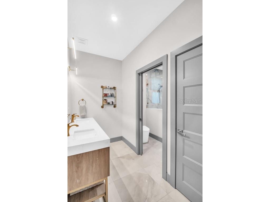 2600 Quincy Street S Saint Petersburg FL 33711 - CLAM BAYOU NATURE PRESERVE TB8436911 image28