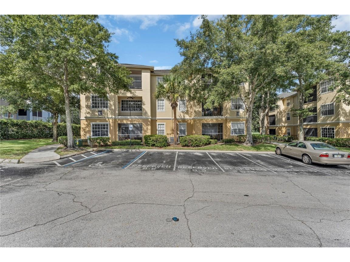2600 Robert Trent Jones Drive #916 Orlando FL 32835 O6138483 image1