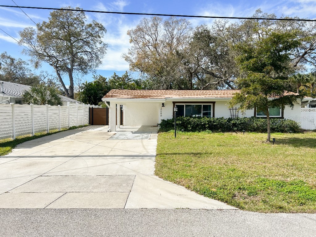 2600 Robinson Avenue Sarasota FL 34232 TB8313955 image1