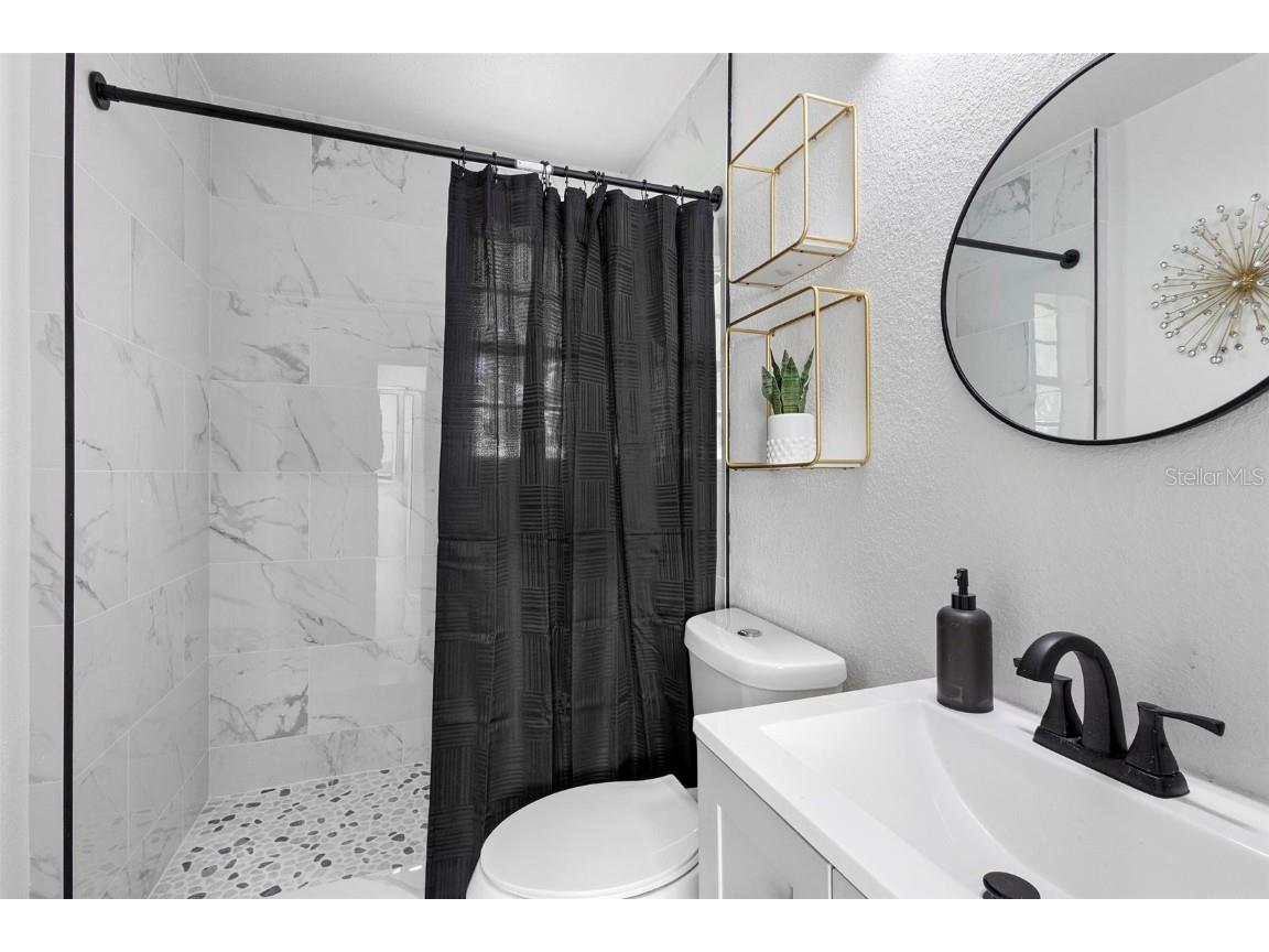 2600 S Crystal Lake Drive Orlando FL 32806 O6212911 image18