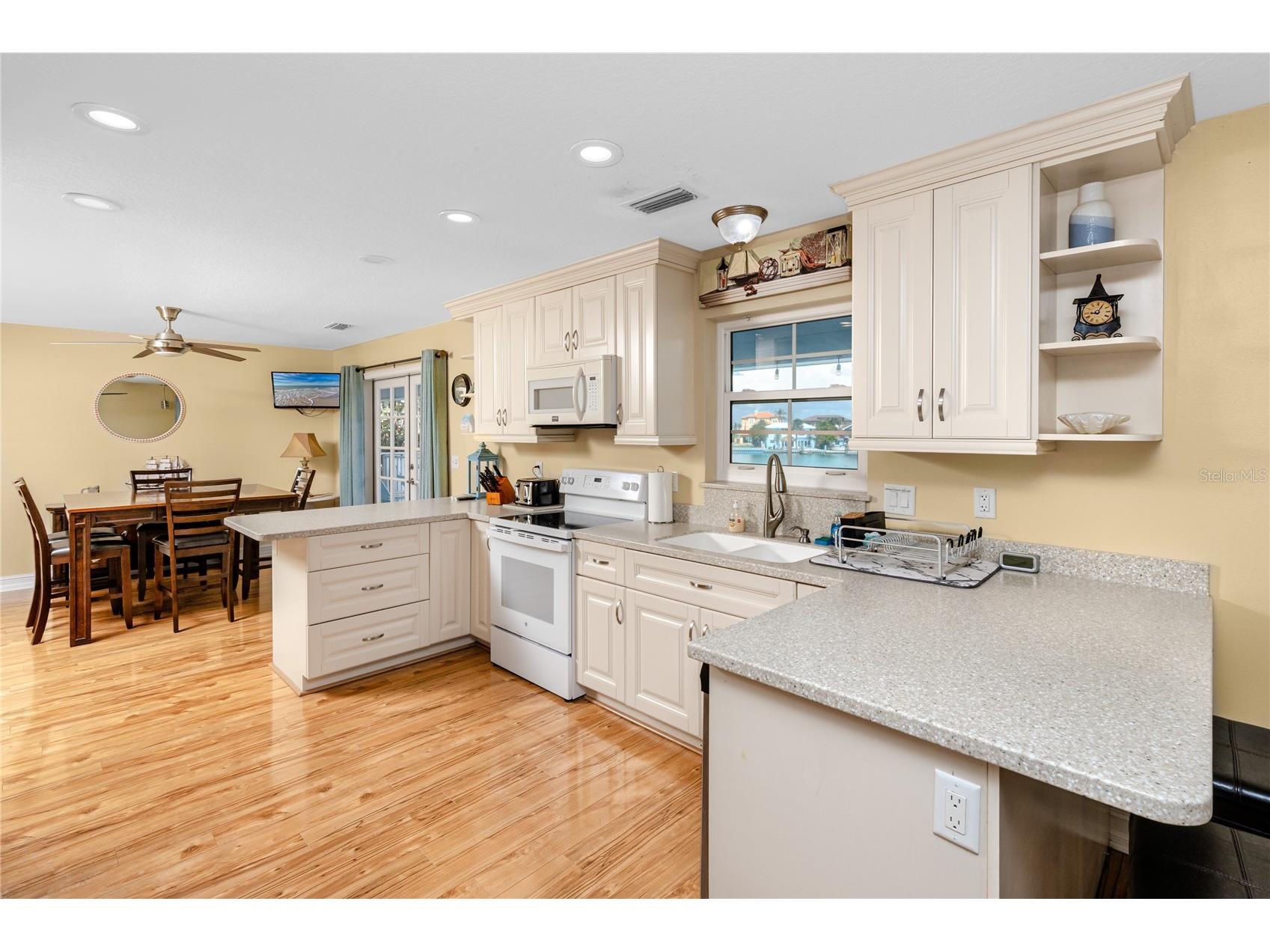 2601 Bay Boulevard Indian Rocks Beach FL 33785 TB8488258 image6