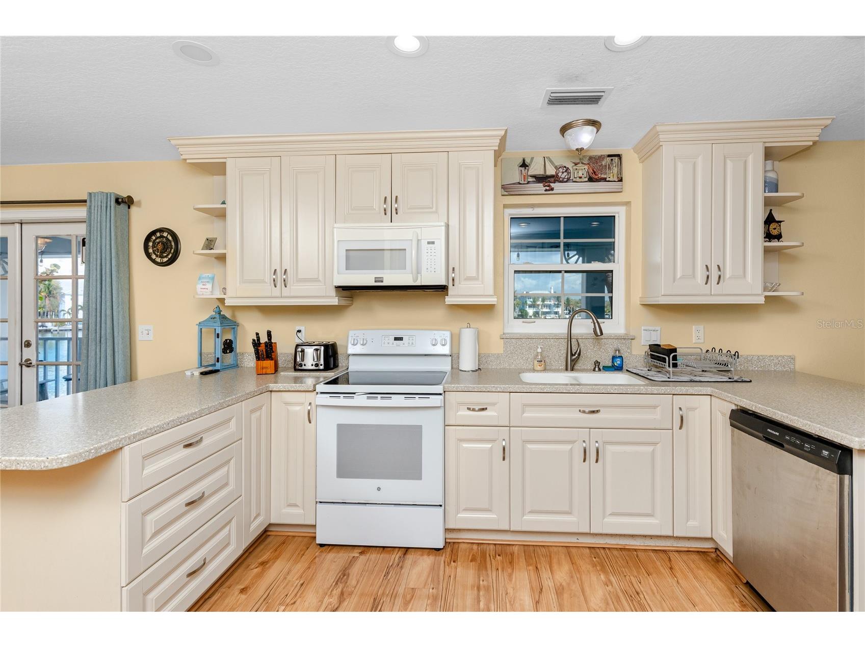 2601 Bay Boulevard Indian Rocks Beach FL 33785 TB8488258 image7