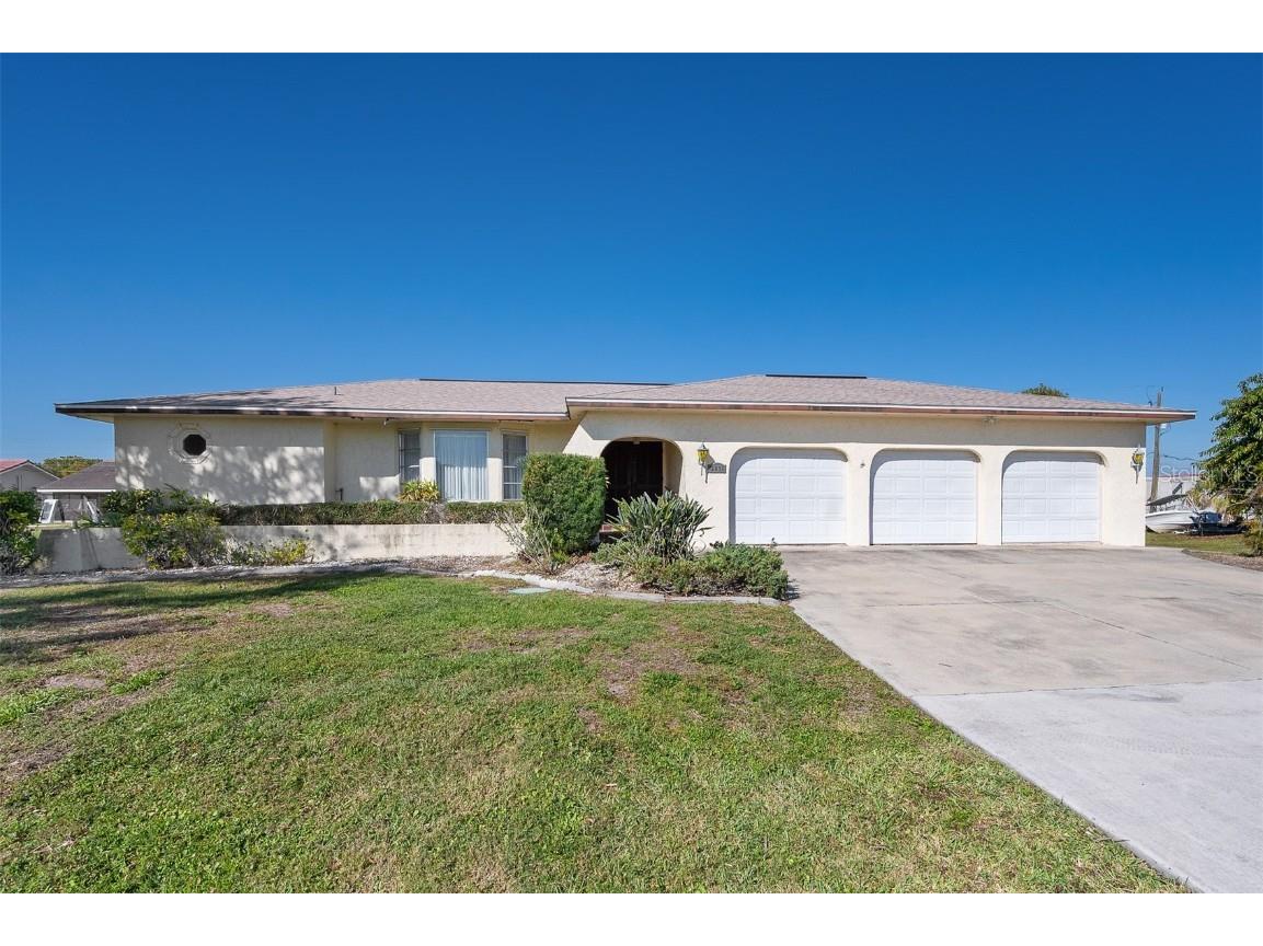 2601 Chapman Boulevard Punta Gorda FL 33950 C7489531 image1