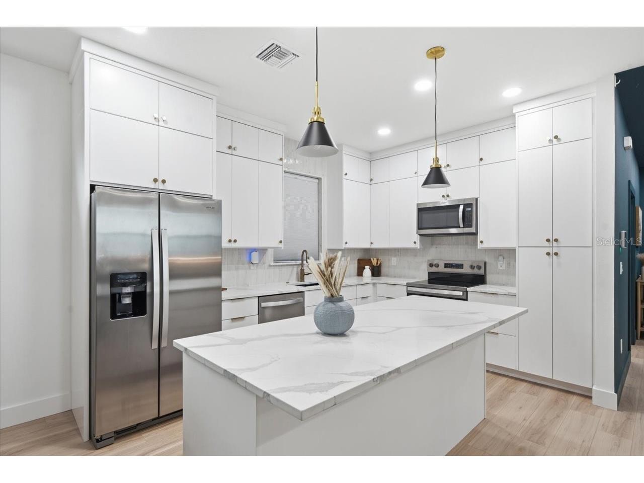 2601 E 24th Avenue Tampa FL 33605 TB8526550 image2