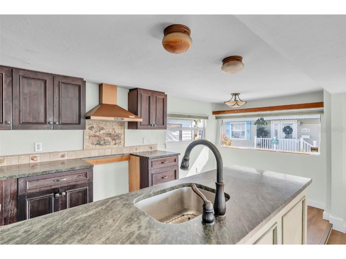 2601 Gulf Drive N #510 Bradenton Beach FL 34217 A4672561 image5