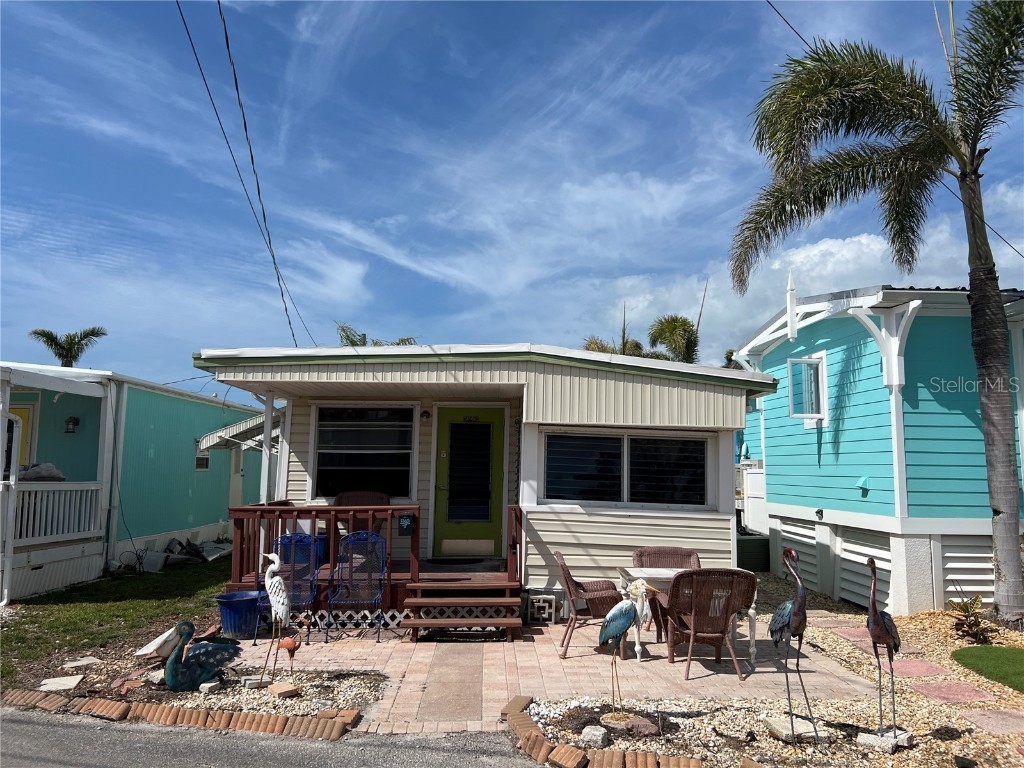 2601 Gulf Drive N #B16 Bradenton Beach FL 34217 A4634780 image1