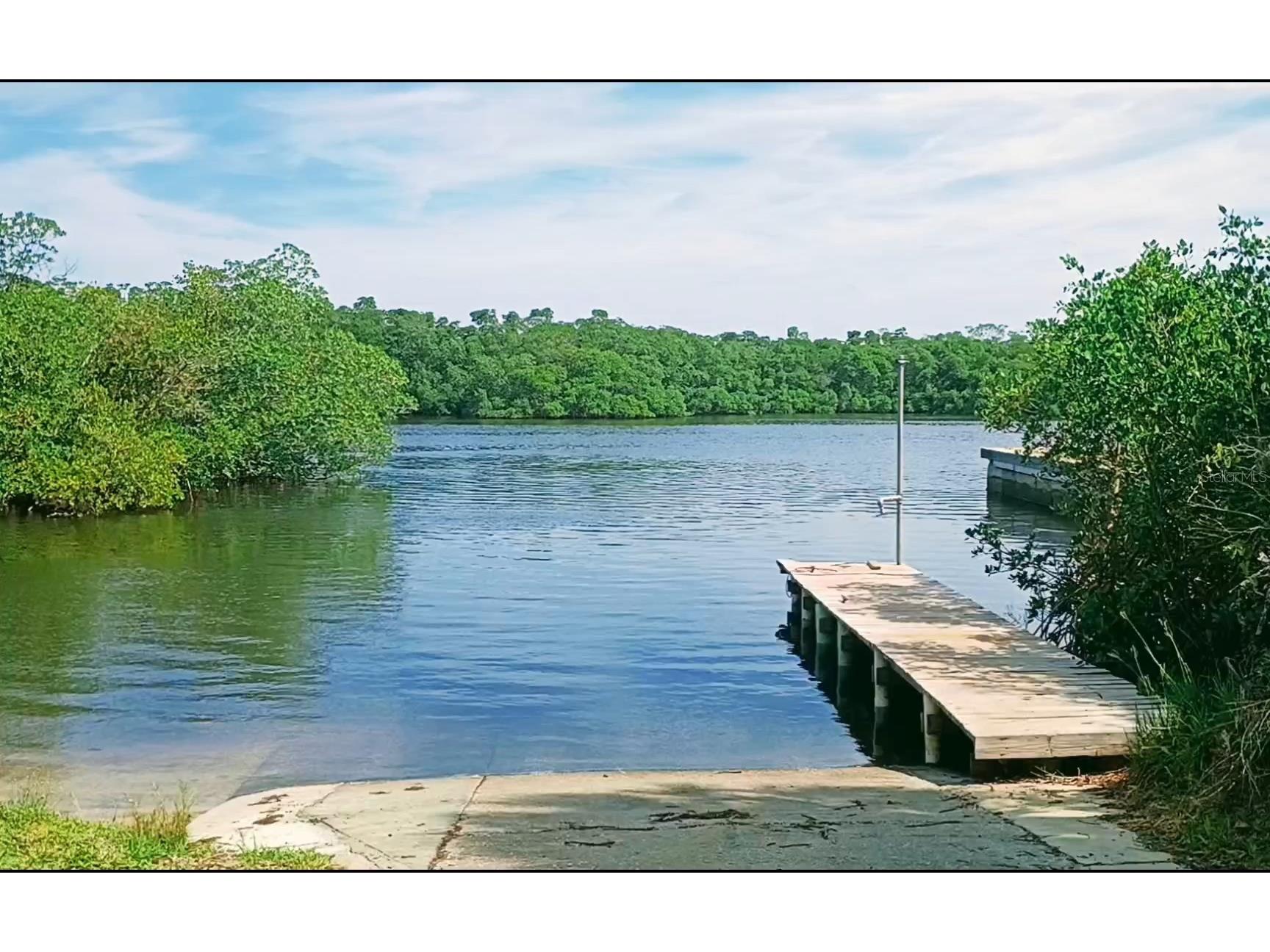 2601 Manatee Harbor Drive Ruskin FL 33570 - LITTLE MANATEE RIVER TB8495327 image1