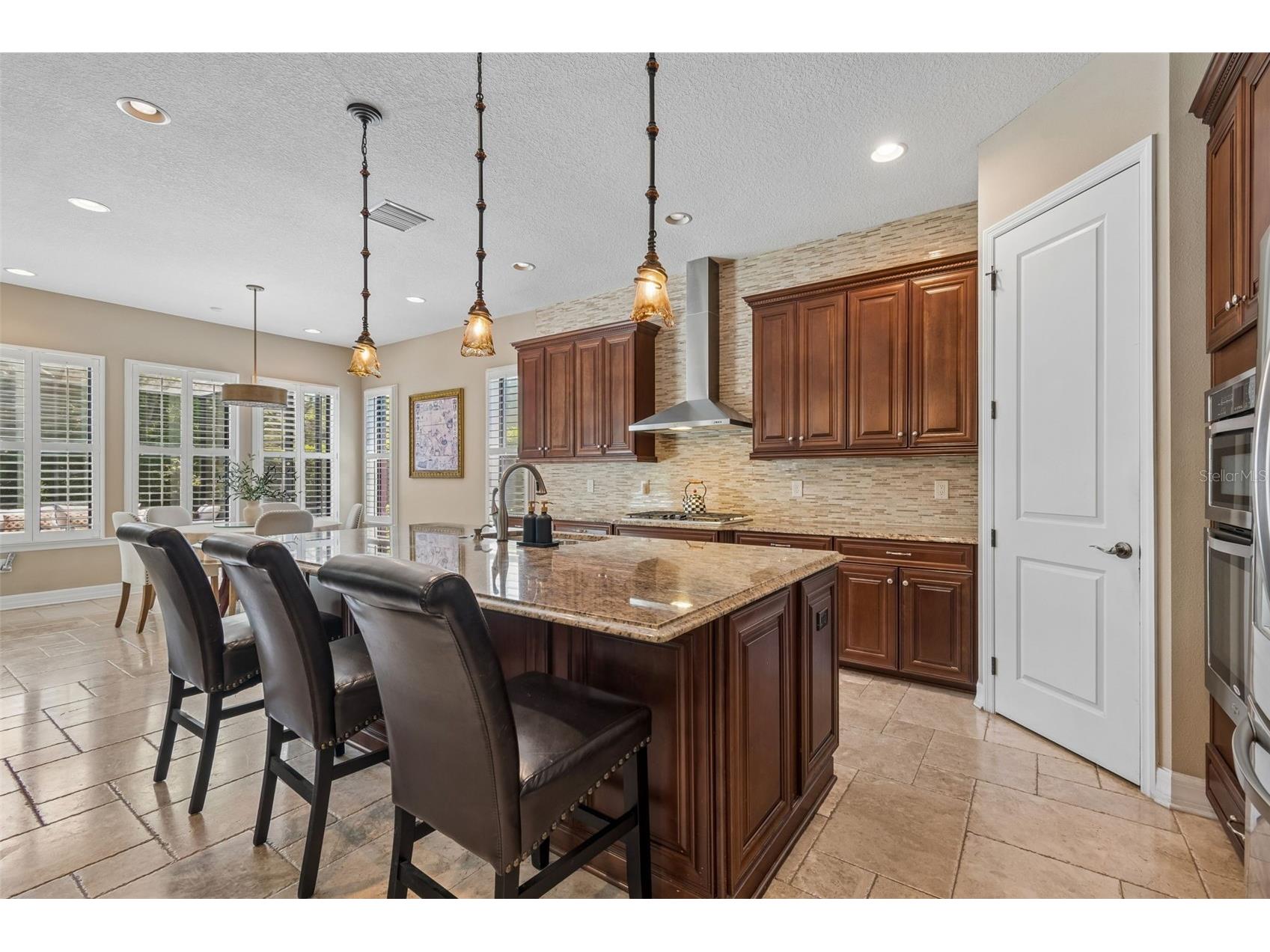2601 Milford Berry Lane Tampa FL 33618 TB8485172 image17