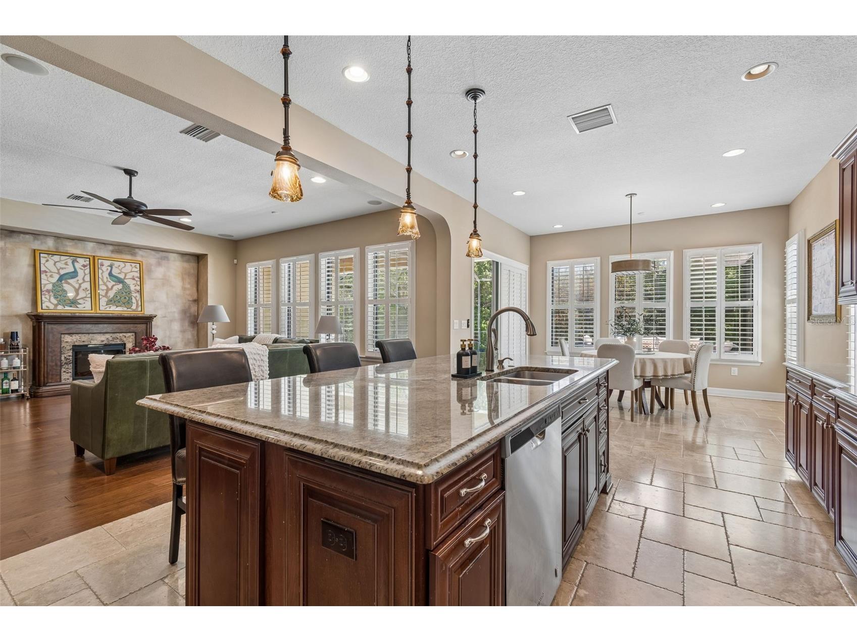 2601 Milford Berry Lane Tampa FL 33618 TB8485172 image18