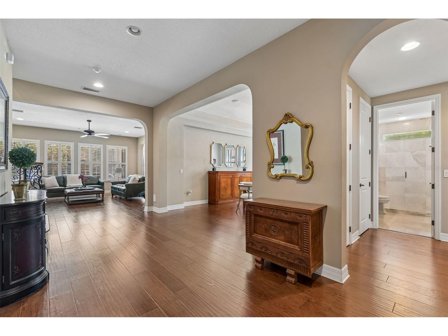 2601 Milford Berry Lane Tampa FL 33618 TB8485172 image5