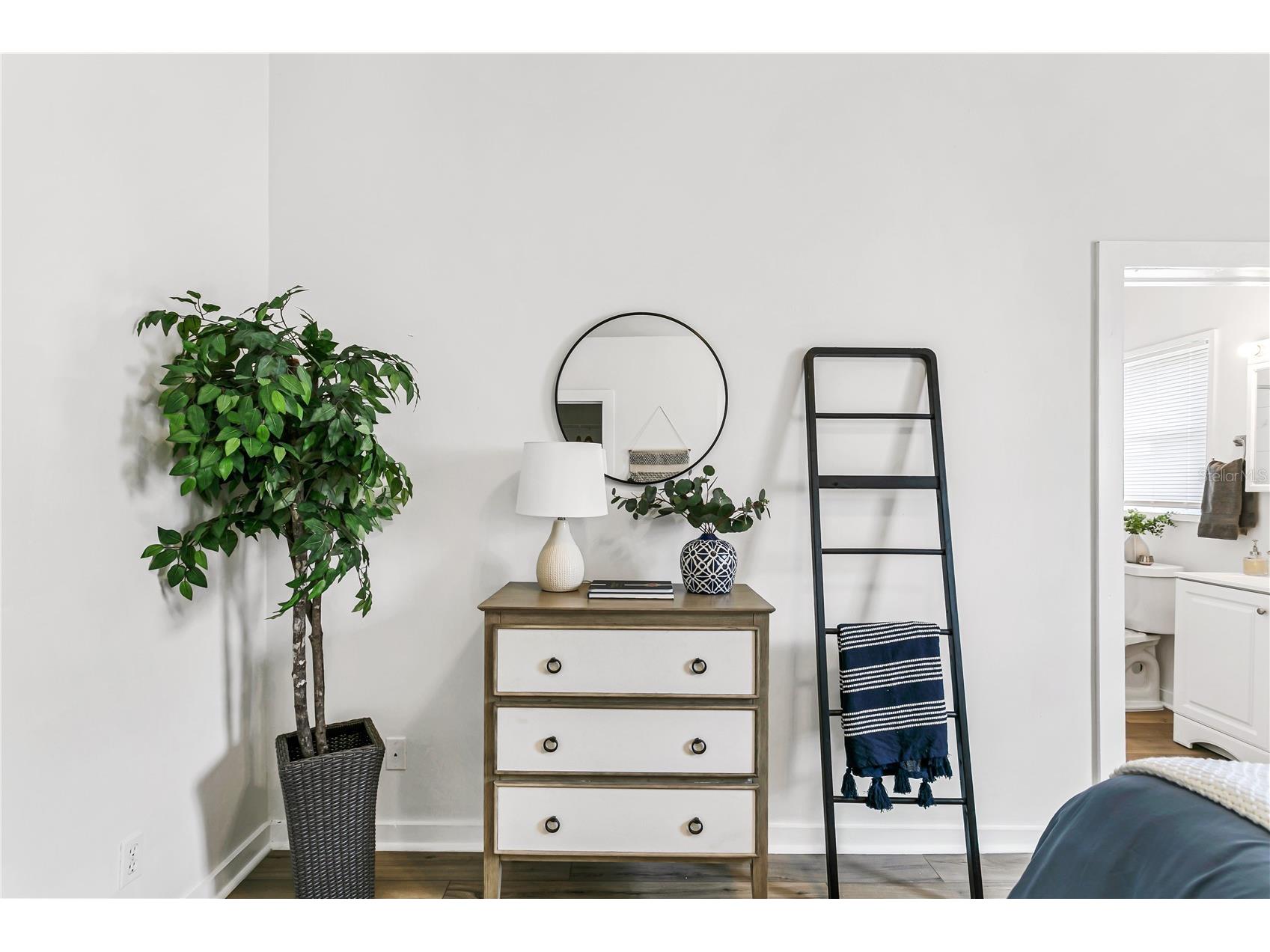 2601 N 19th Street Tampa FL 33605 TB8462944 image24