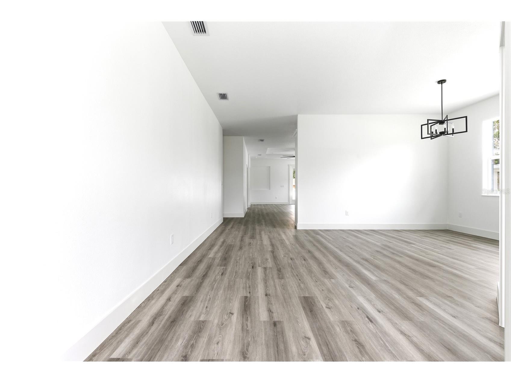 2605 S 70th Street Tampa FL 33619 TB8496940 image13