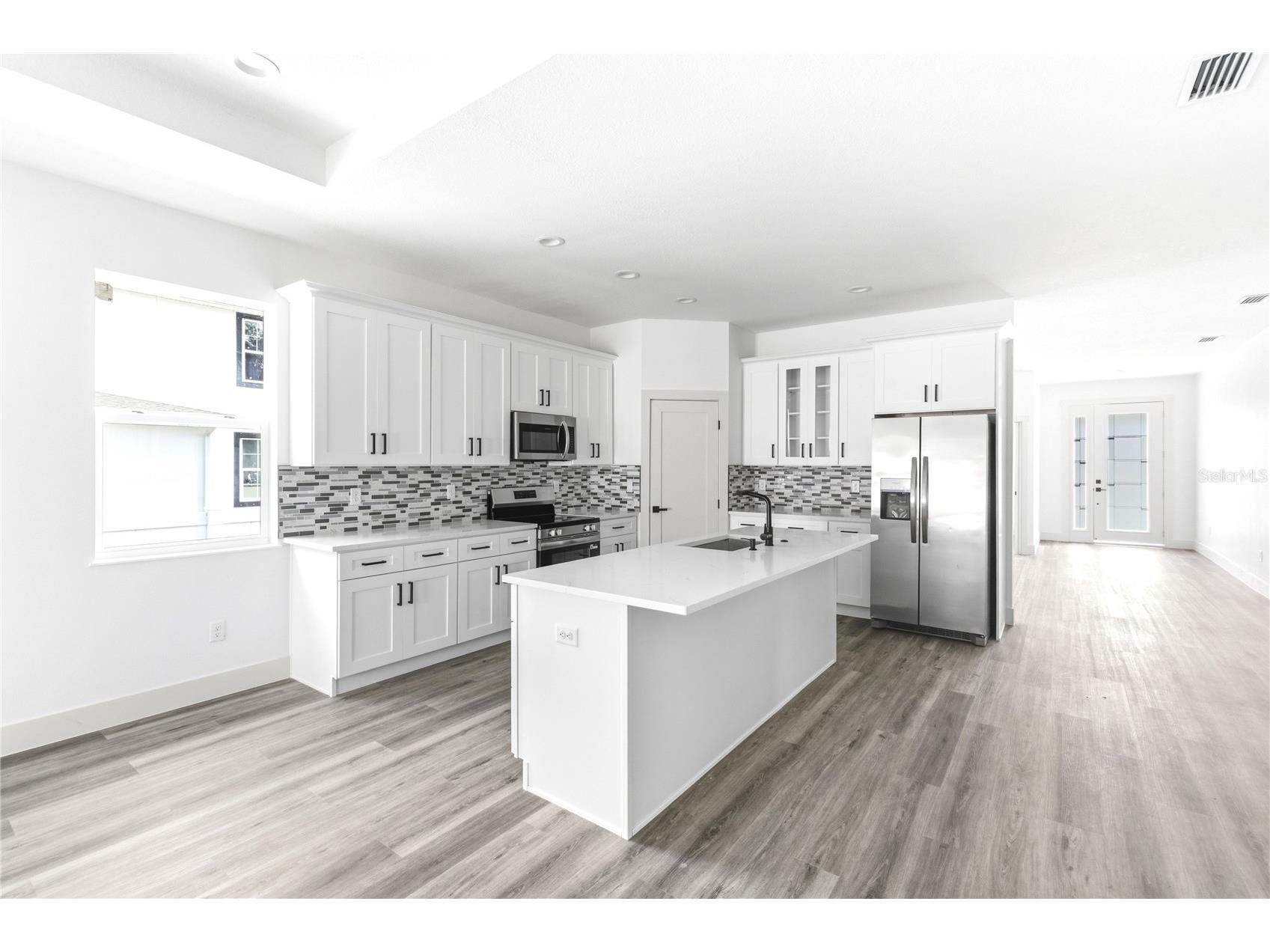 2605 S 70th Street Tampa FL 33619 TB8496940 image18