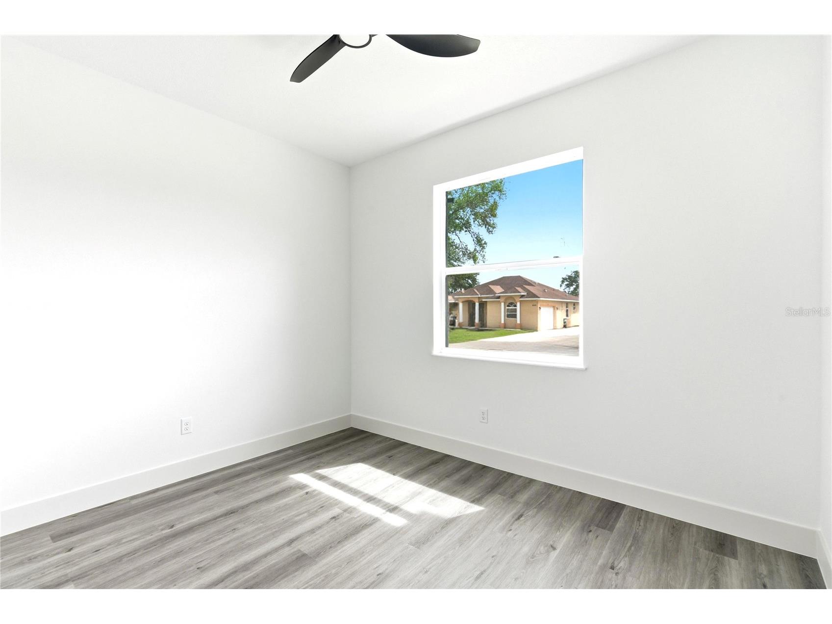 2605 S 70th Street Tampa FL 33619 TB8496940 image22