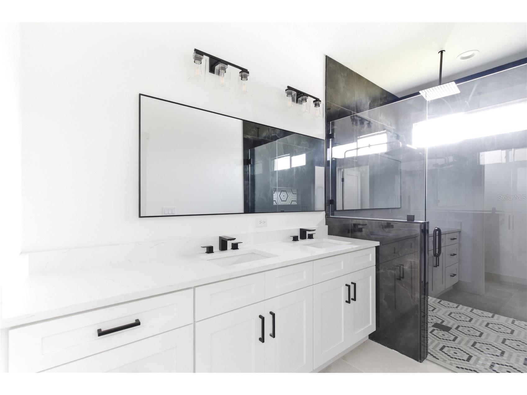 2605 S 70th Street Tampa FL 33619 TB8496940 image35