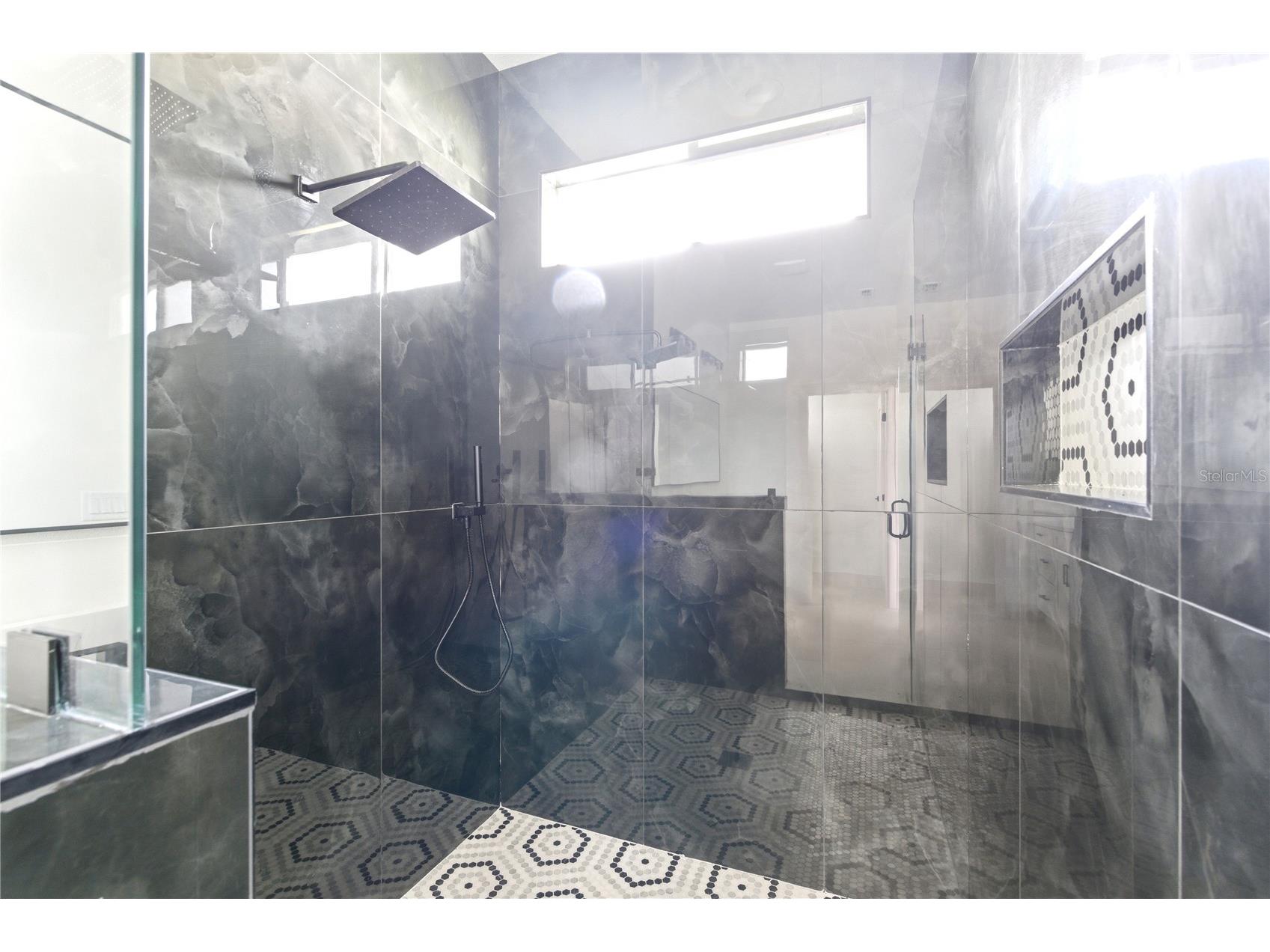 2605 S 70th Street Tampa FL 33619 TB8496940 image36