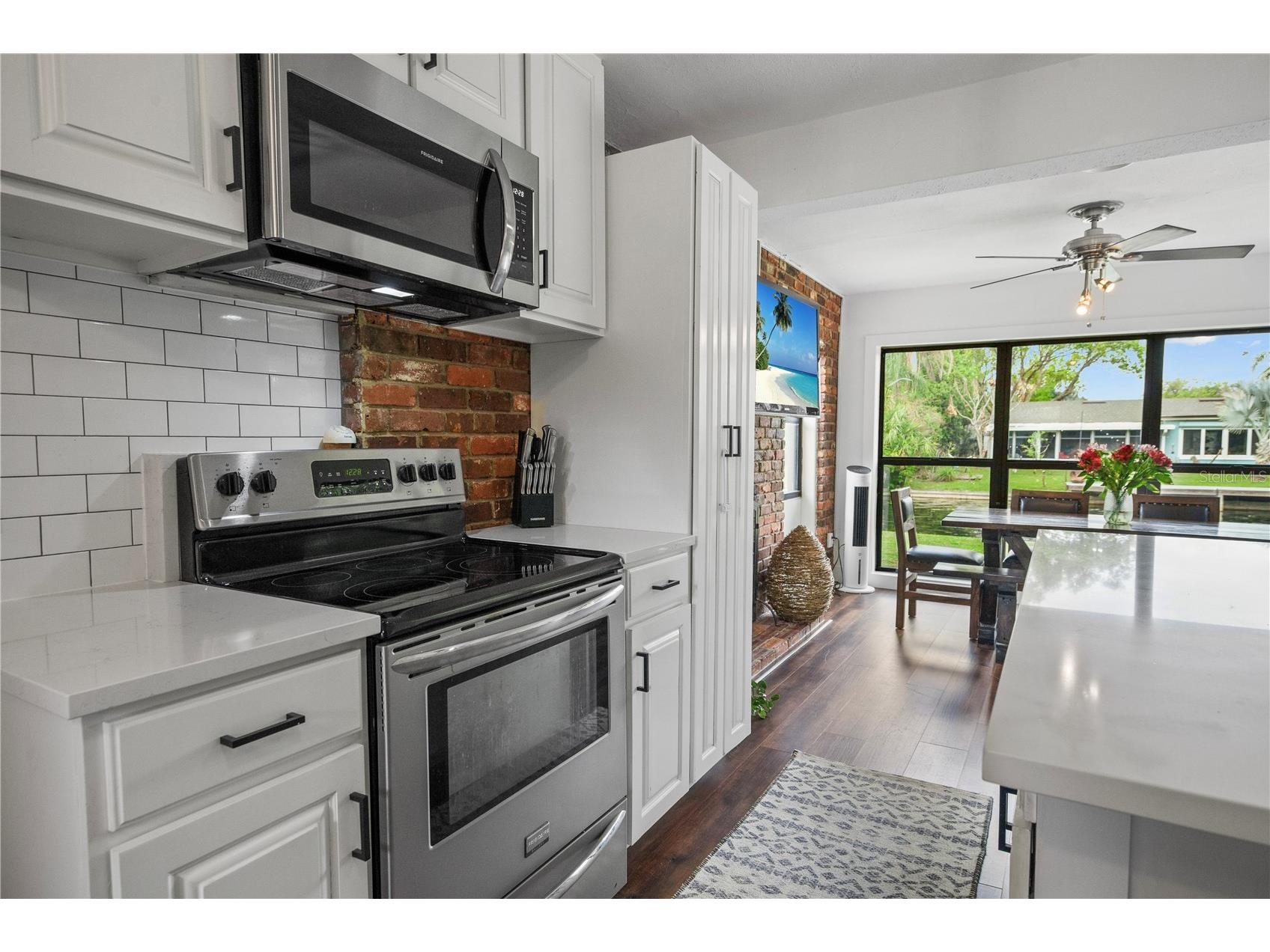 2601 Windward Court Orlando FL 32805 - CANAL TO CLEAR LAKE O6398195 image16