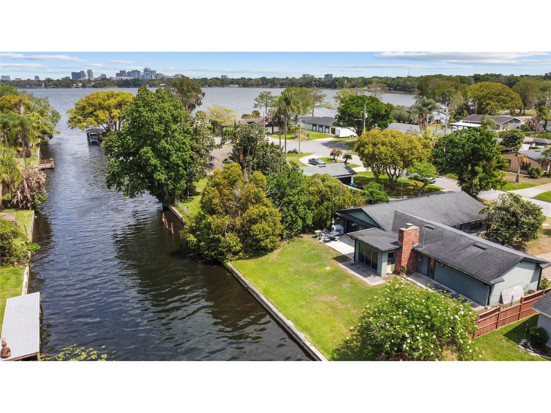 2601 Windward Court Orlando FL 32805 - CANAL TO CLEAR LAKE O6398195 image44
