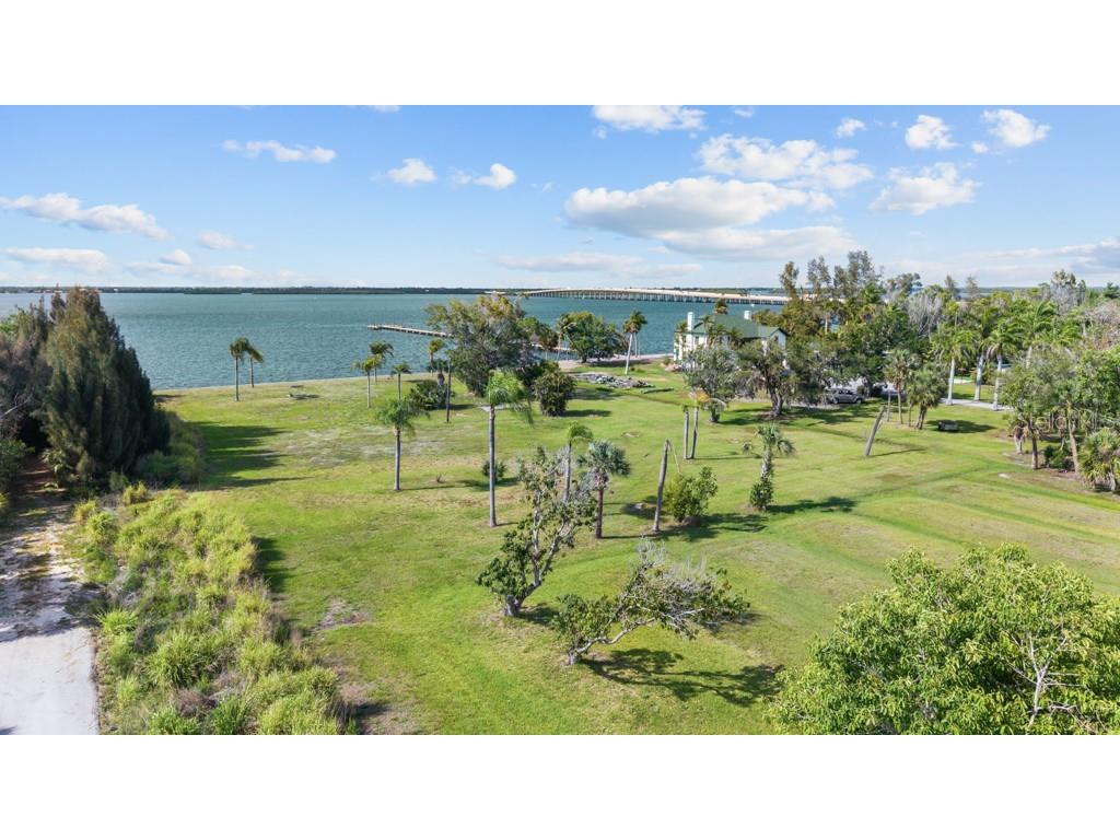 26014 Shore Drive Punta Gorda FL 33950 C7526342 image11