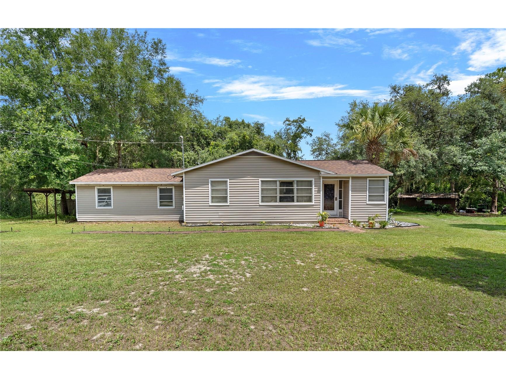 26015 Sackamaxon Drive Sorrento FL 32776 - MT. PLYMOUTH LAKE G5114138 image1