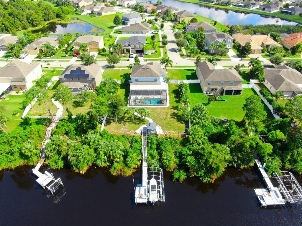 2602 Cumberland Cliff Drive Ruskin FL 33570 - LITTLE MANATEE RIVER TB8309890 image1