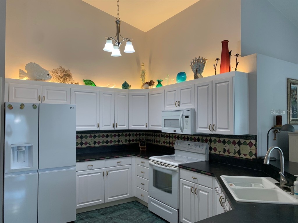 2602 Edgewater Court Palmetto FL 34221 A4661619 image14