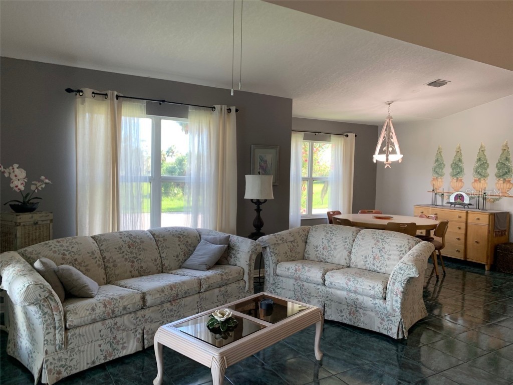 2602 Edgewater Court Palmetto FL 34221 A4661619 image9