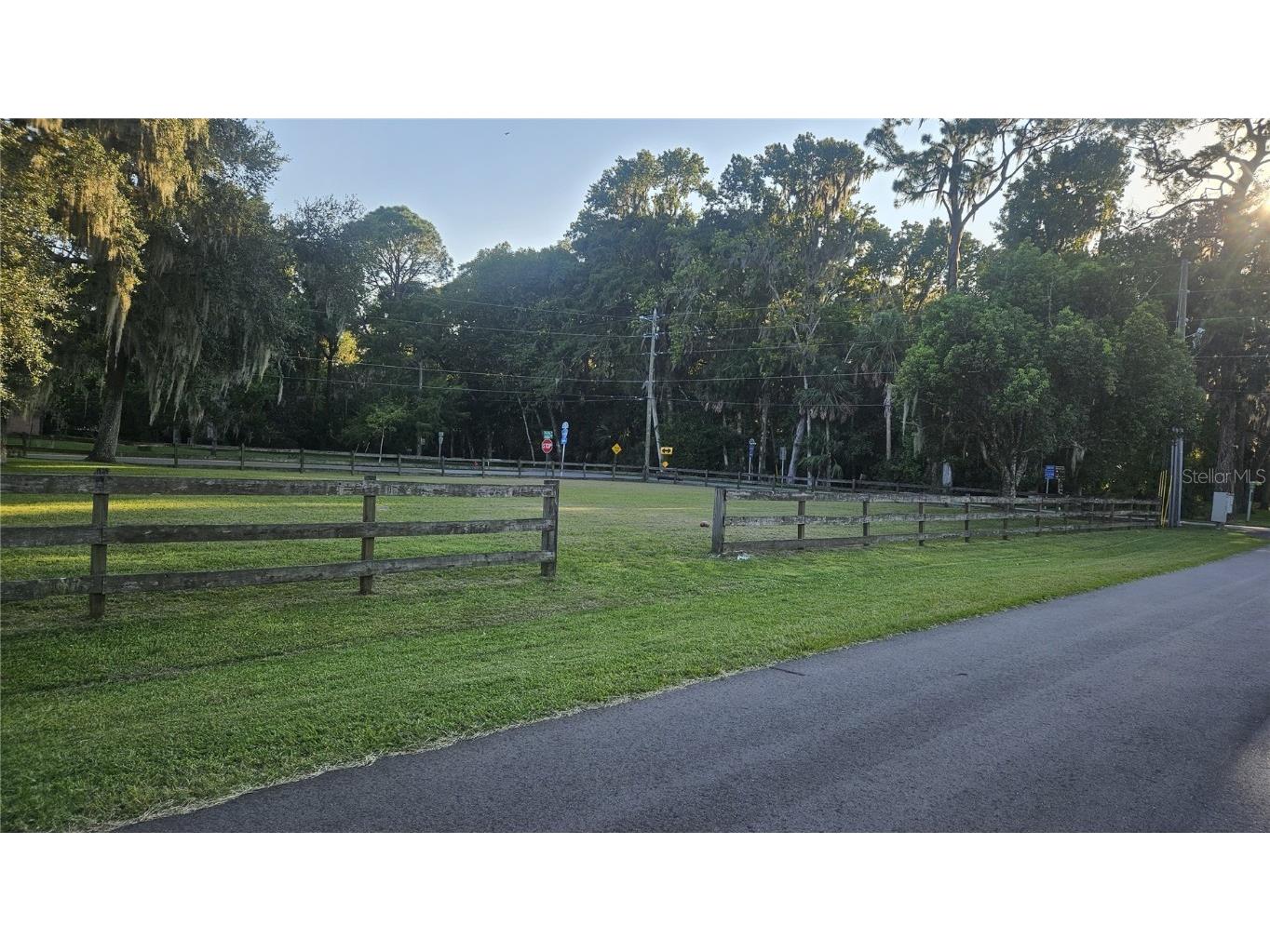 2602 Lake Forest Drive Deland FL 32720 O6346244 image3