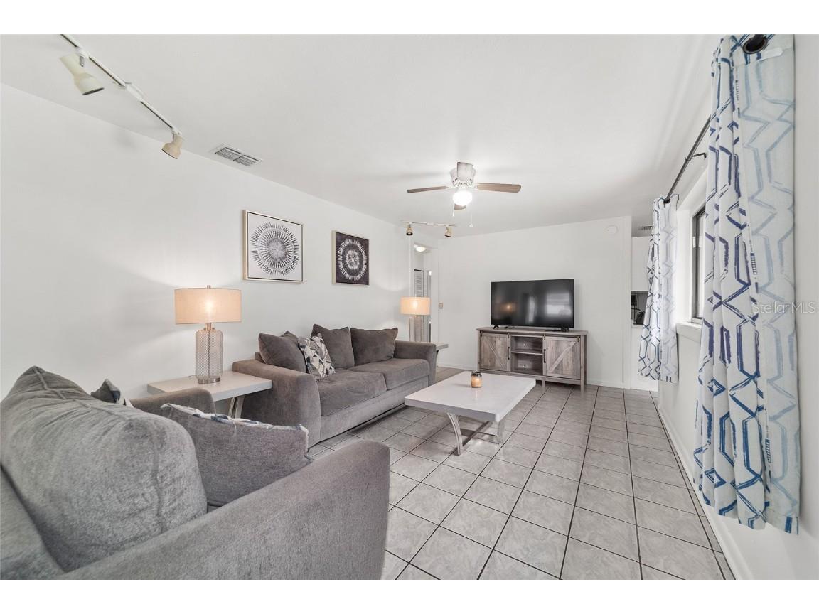 2602 NE 2nd Avenue Ocala FL 34470 OM704071 image11