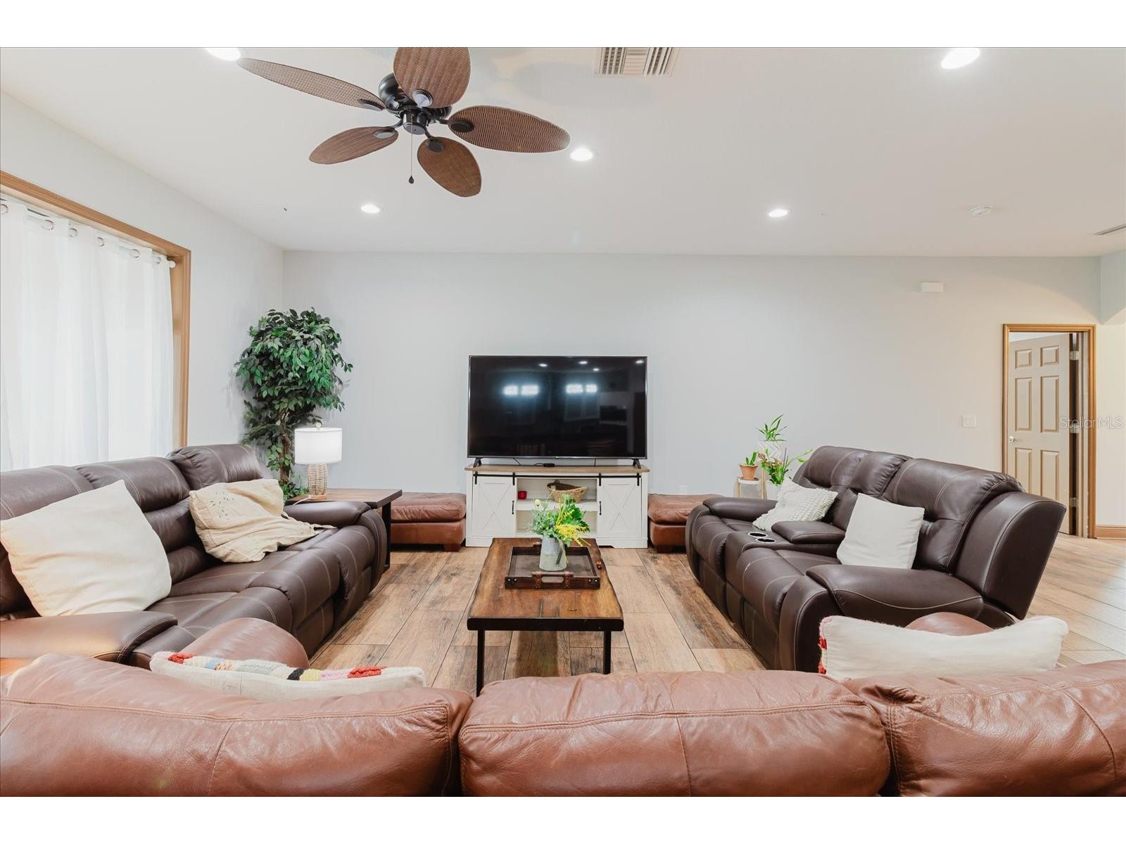 2603 Bismark Drive Valrico FL 33596 TB8496698 image13