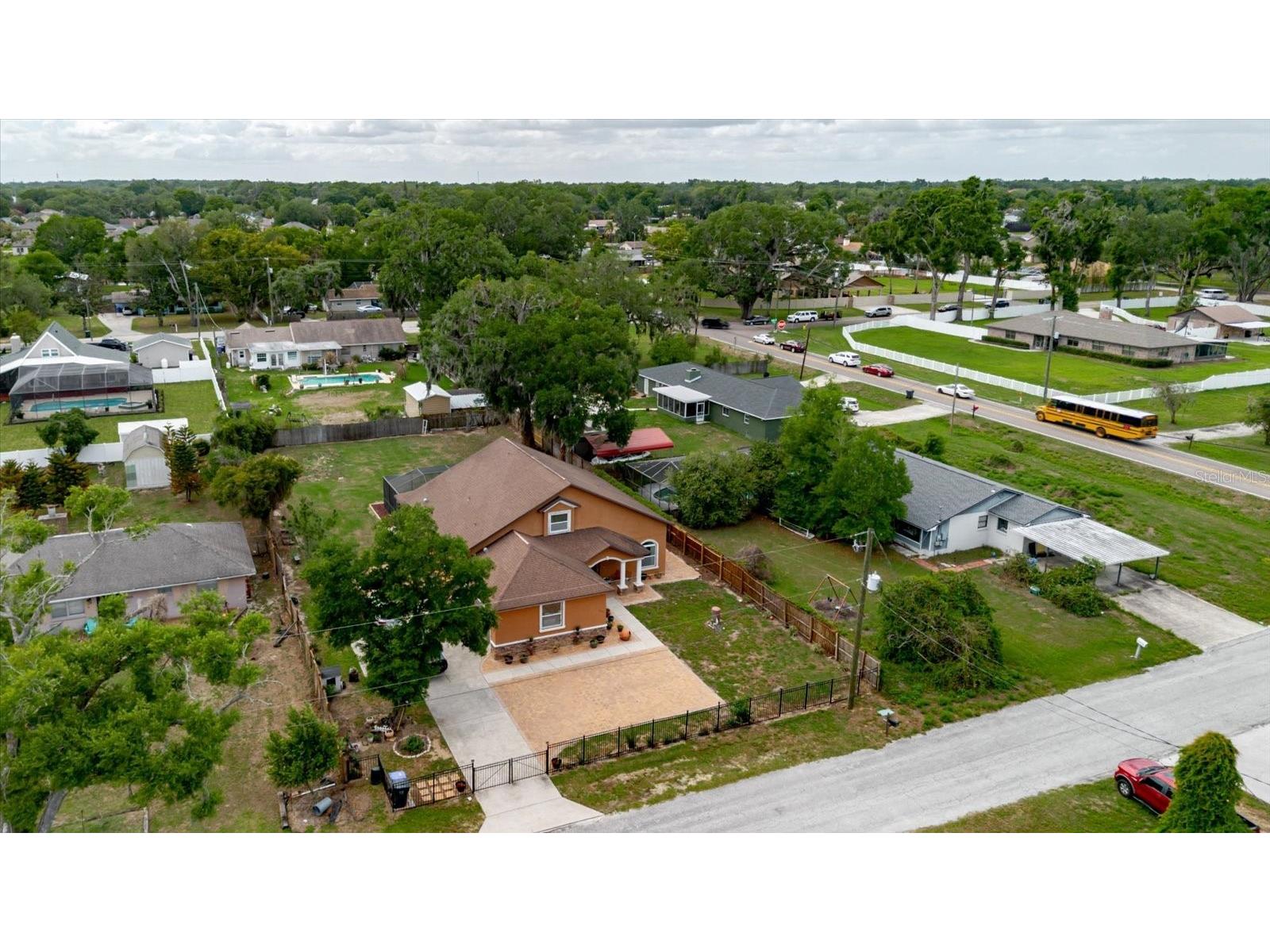 2603 Bismark Drive Valrico FL 33596 TB8496698 image82