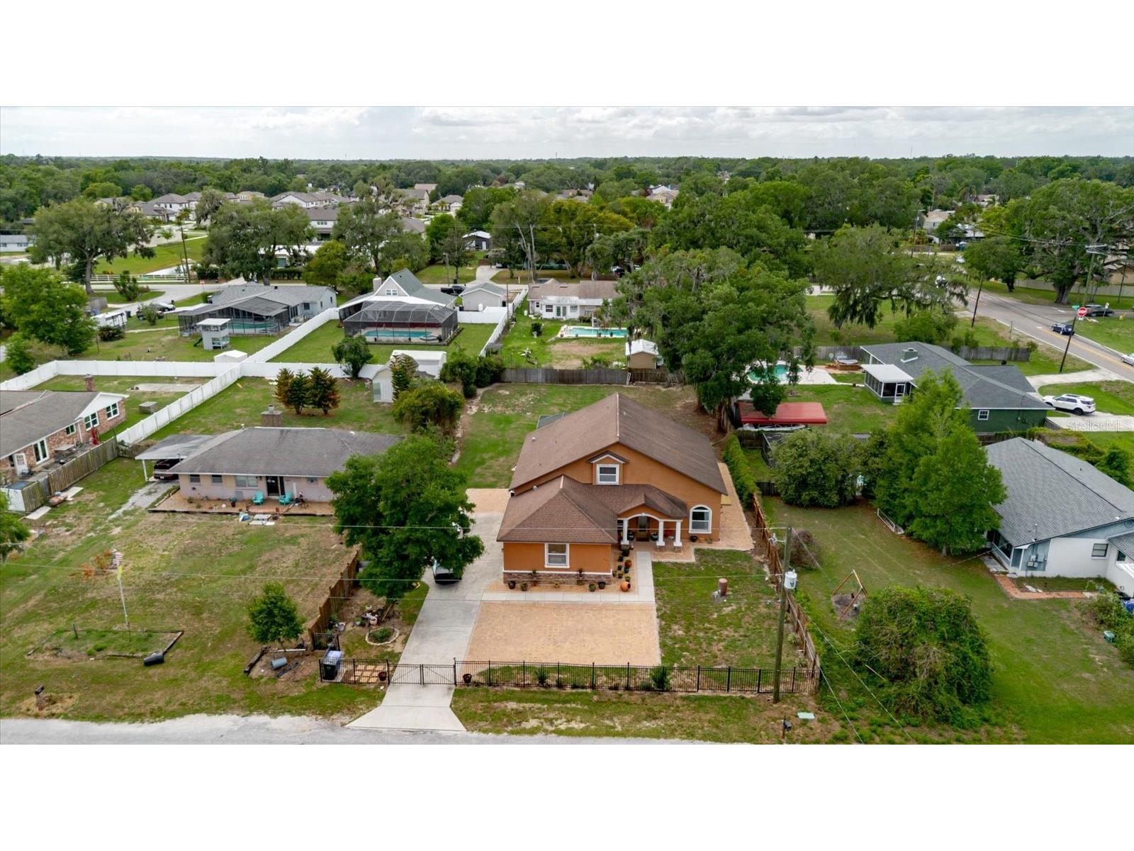 2603 Bismark Drive Valrico FL 33596 TB8496698 image84