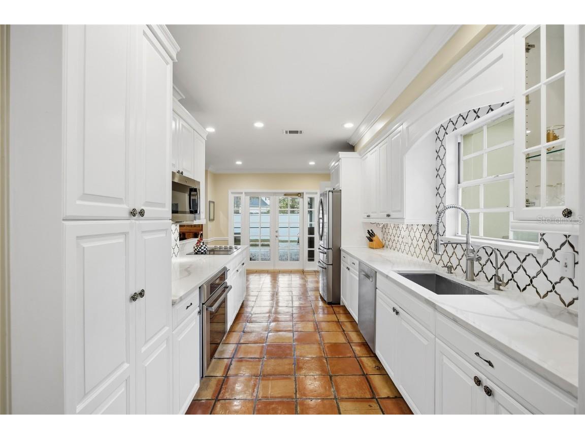 2603 Cozumel Drive Tampa FL 33618 TB8458101 image14