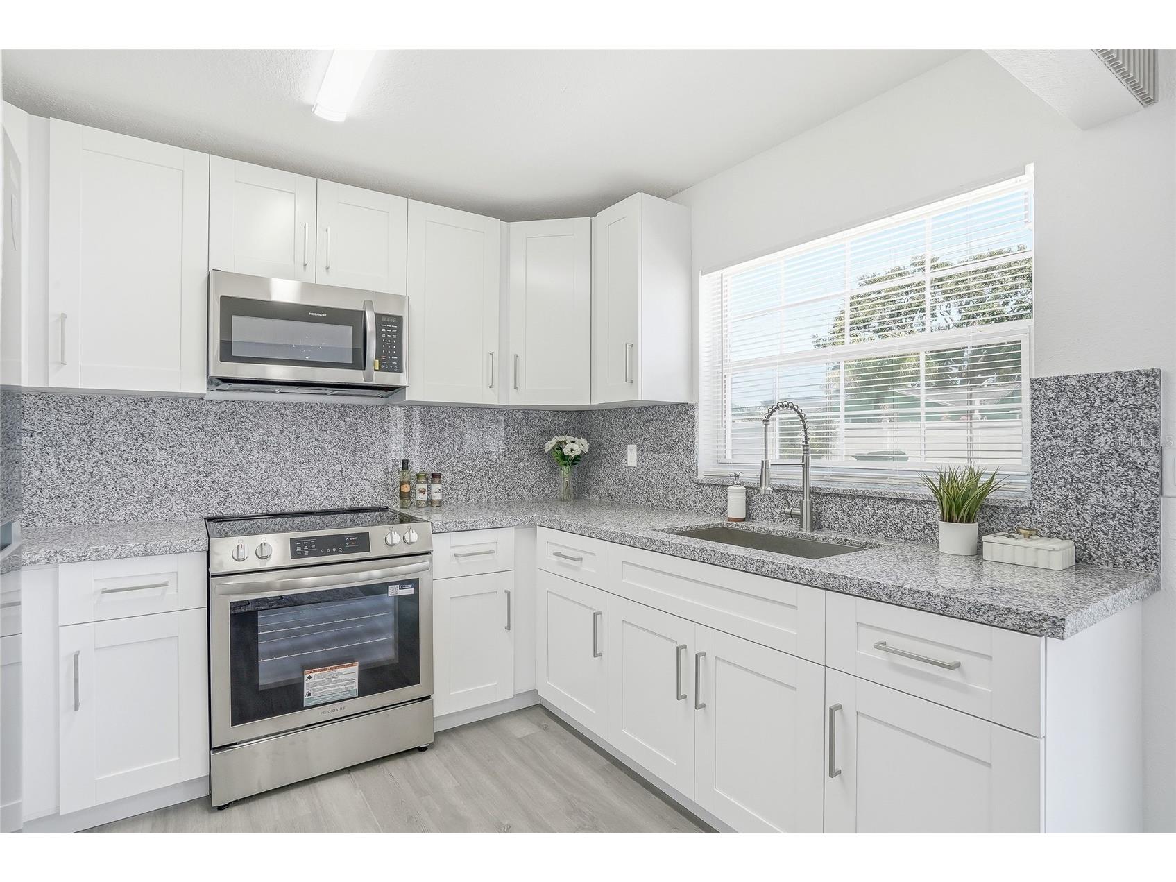 2603 Mary Sue Street SW Largo FL 33774 TB8515469 image7