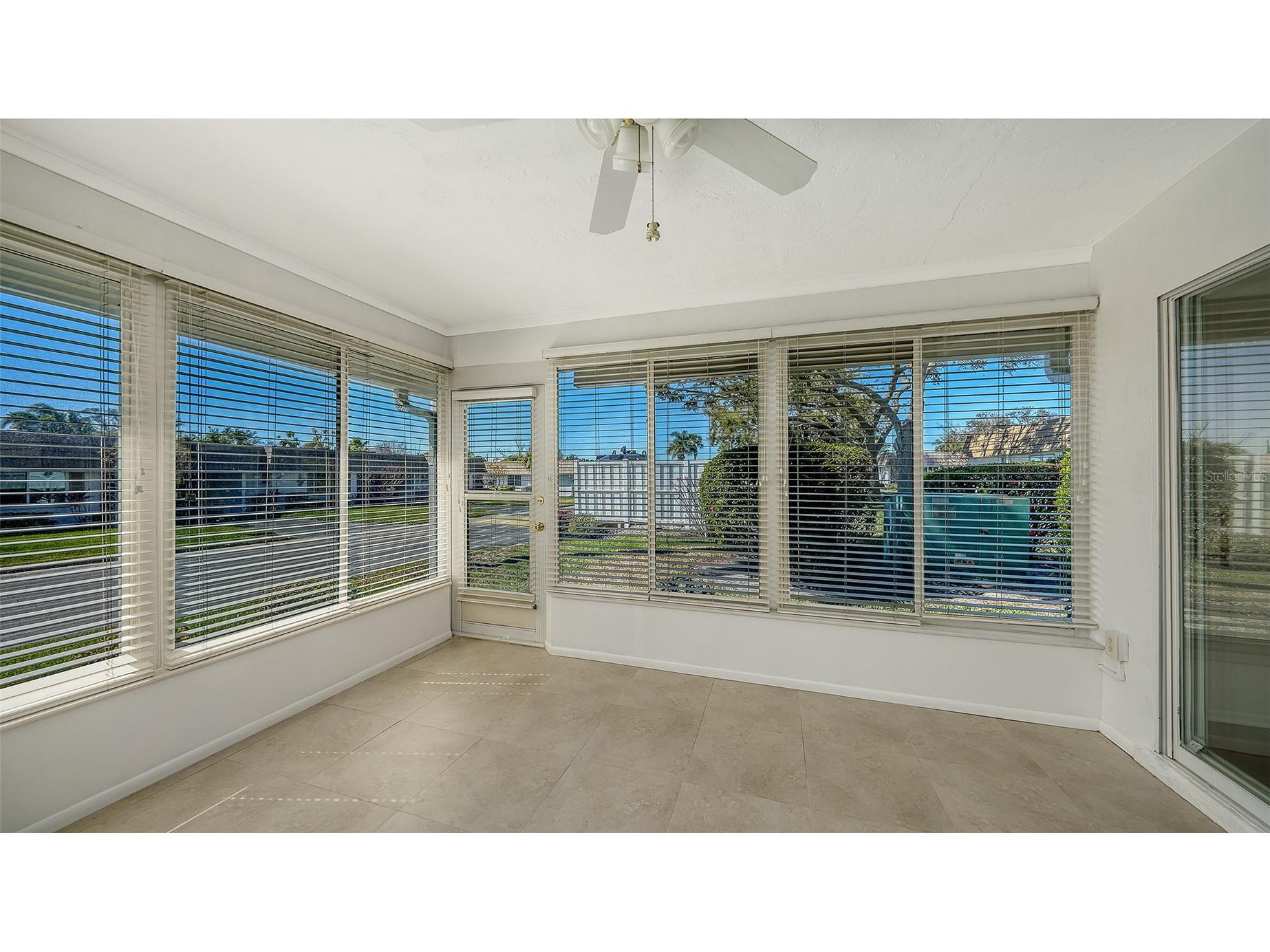2603 Riverbluff Parkway #V141 Sarasota FL 34231 A4683240 image16