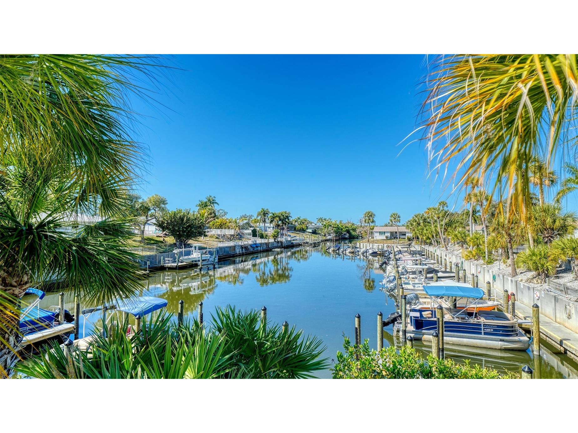 2603 Riverbluff Parkway #V141 Sarasota FL 34231 A4683240 image37