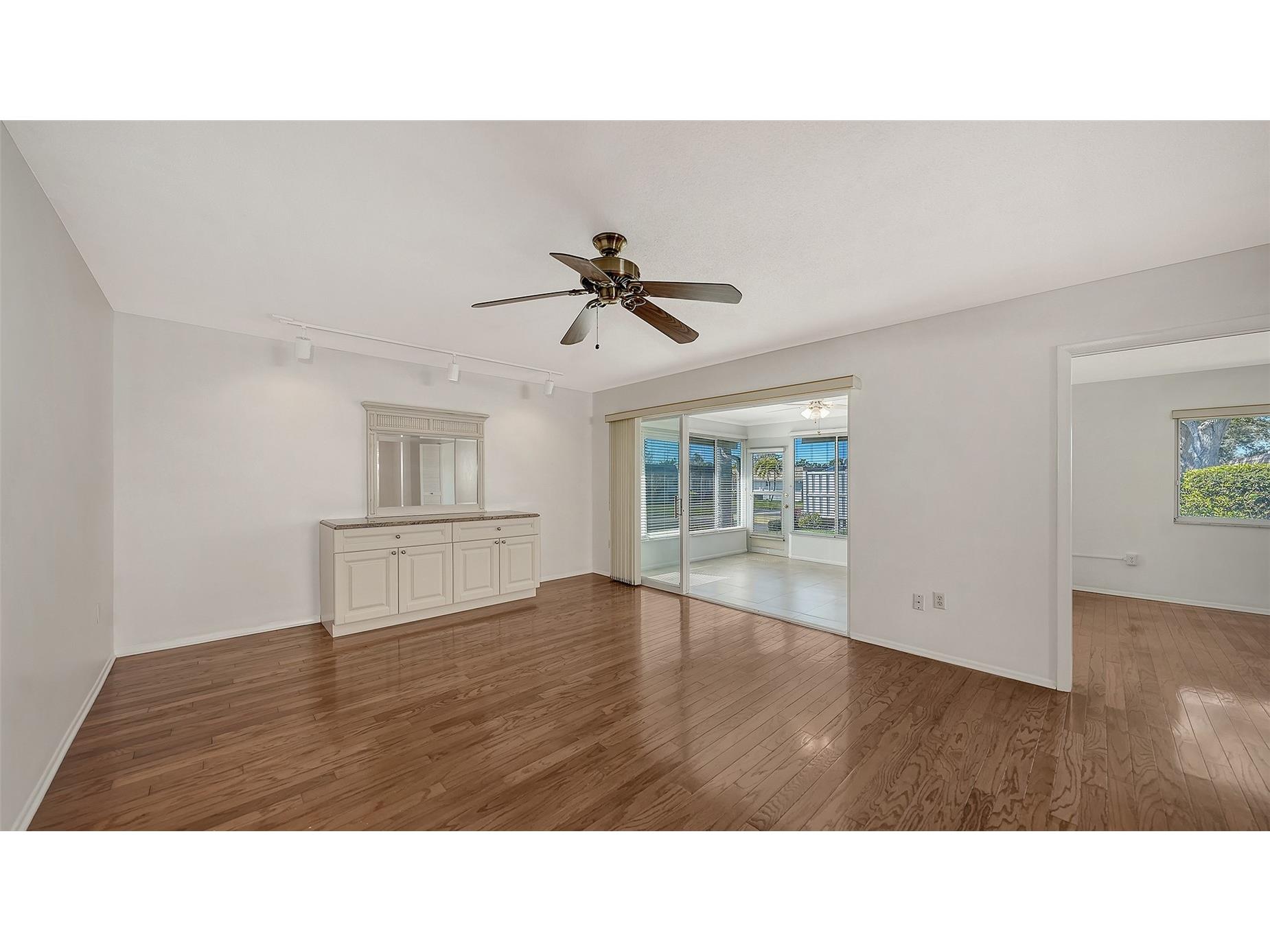 2603 Riverbluff Parkway #V141 Sarasota FL 34231 A4683240 image5