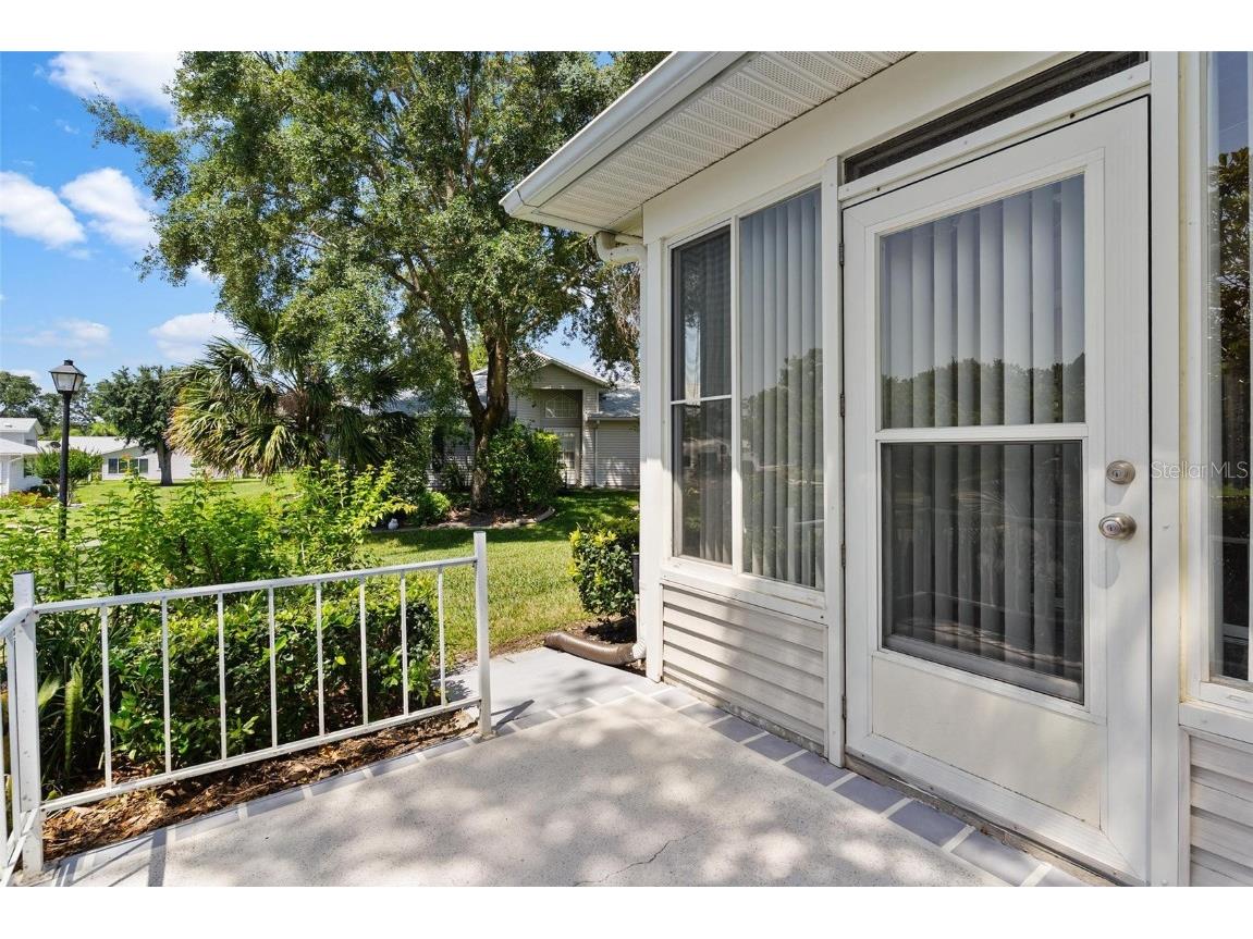 26030 Newcombe Circle Leesburg FL 34748 G5097059 image40