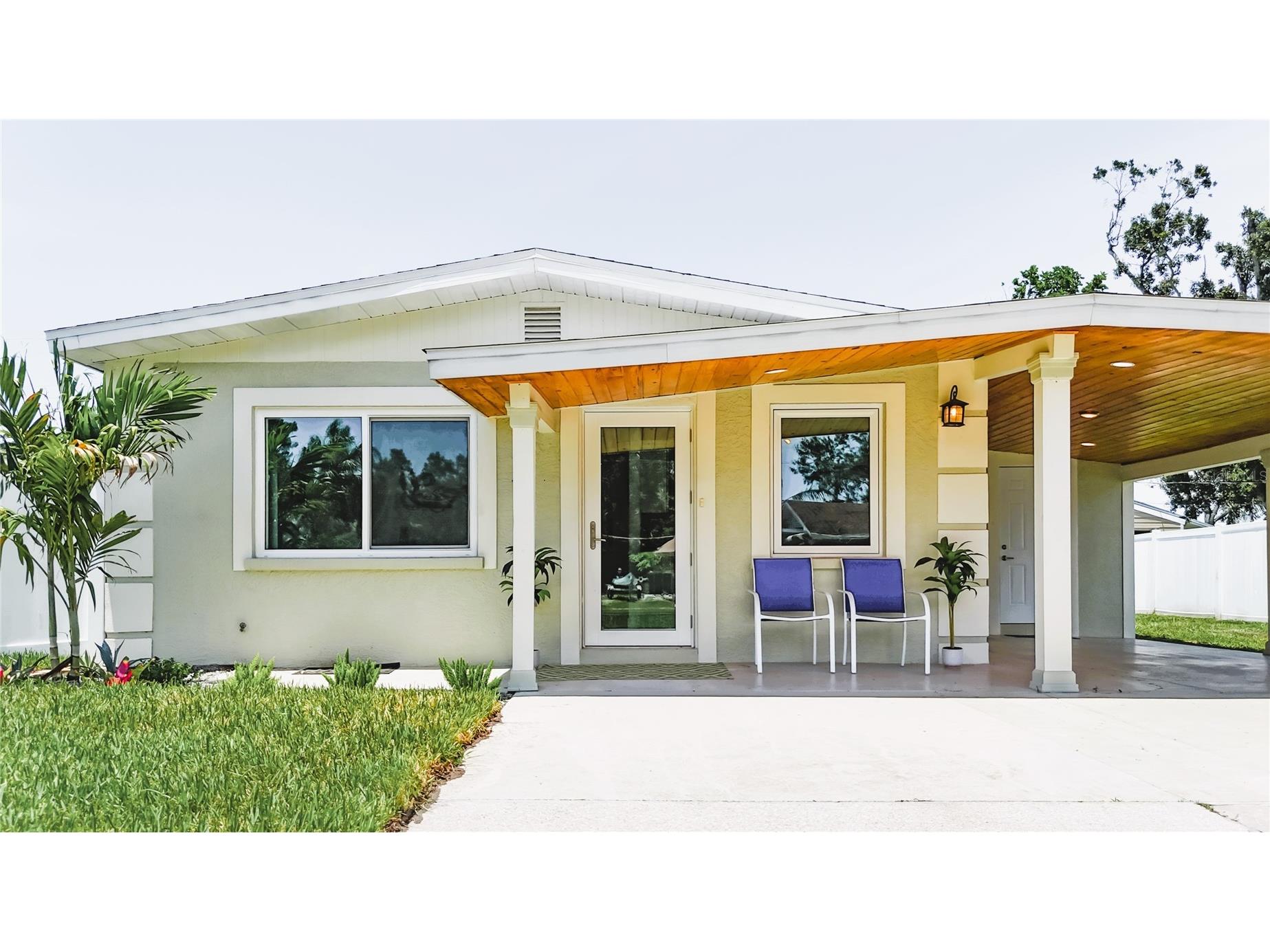 2604 12th Street W Palmetto FL 34221 TB8461577 image1