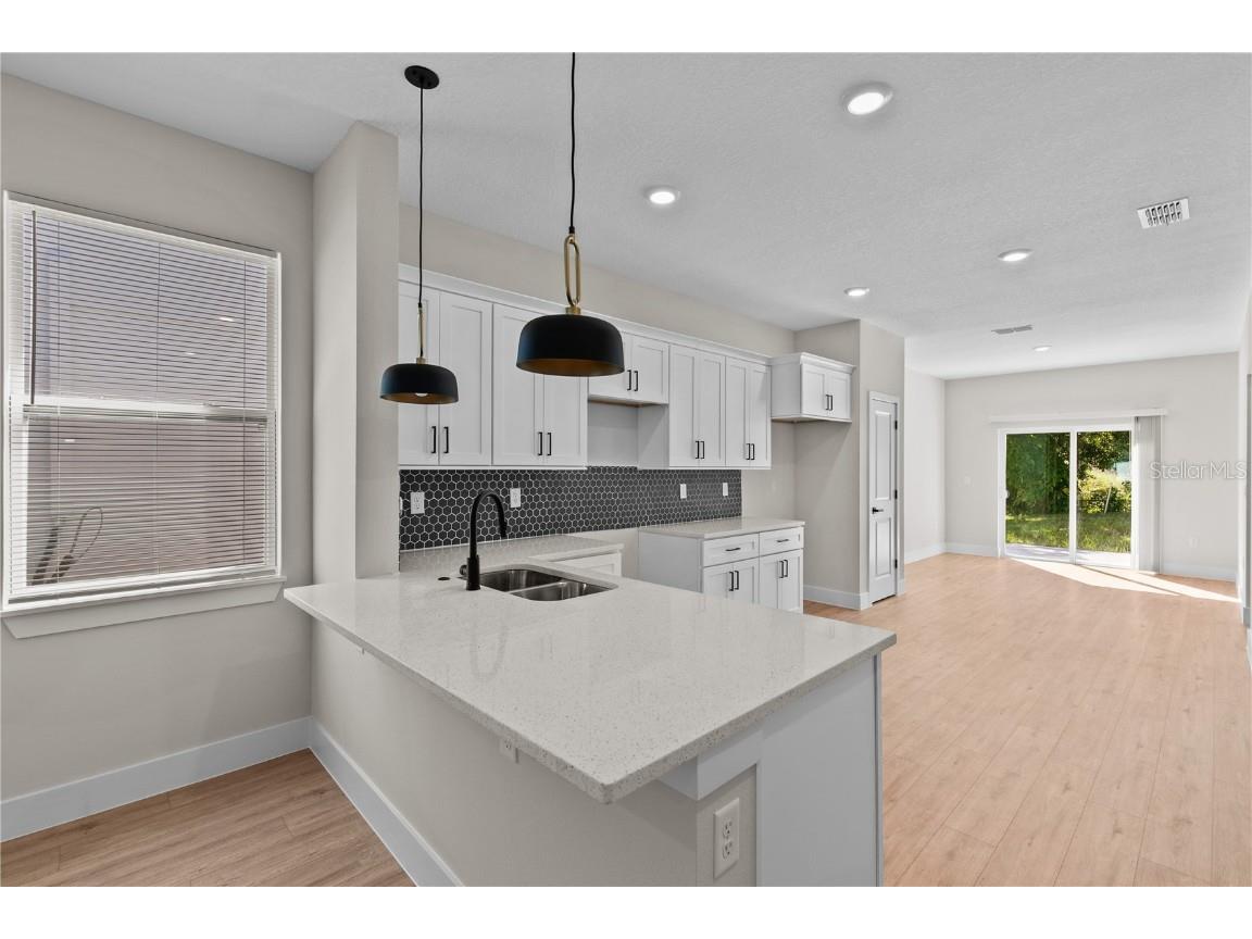 2604 Annandale Avenue Orlando FL 32810 O6354636 image4