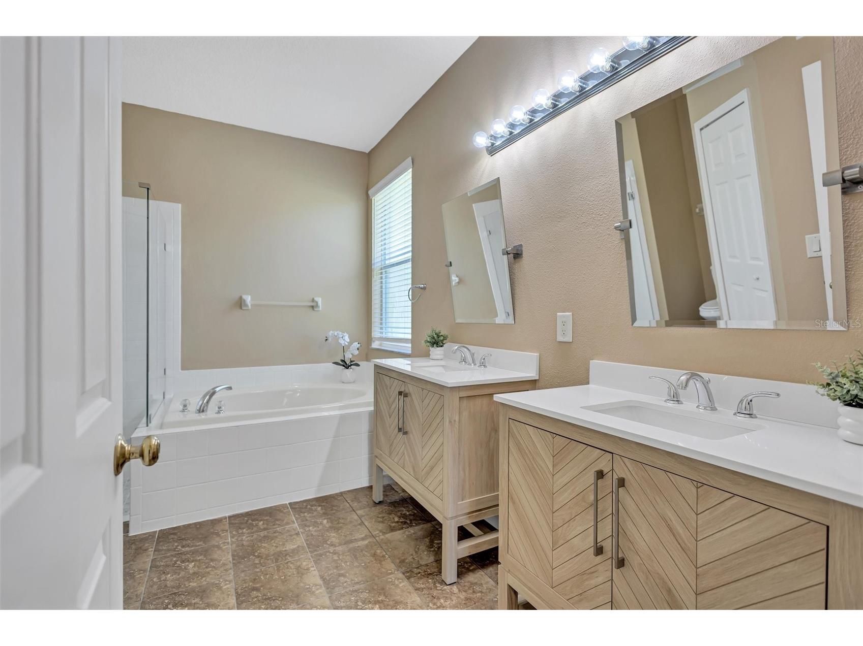 2604 Dakota Rock Drive Ruskin FL 33570 - LITTLE MANATEE RIVER AND LAKES TB8501881 image13