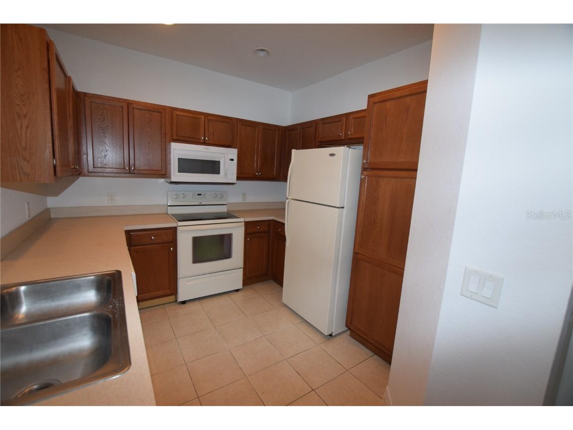 2604 Grand Central Parkway #2 Orlando FL 32839 O6371716 image4