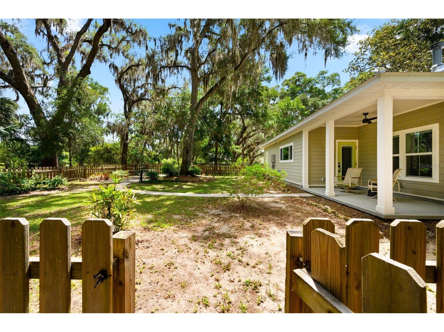 2604 * NW 31st Avenue Gainesville FL 32605 GC540869 image63
