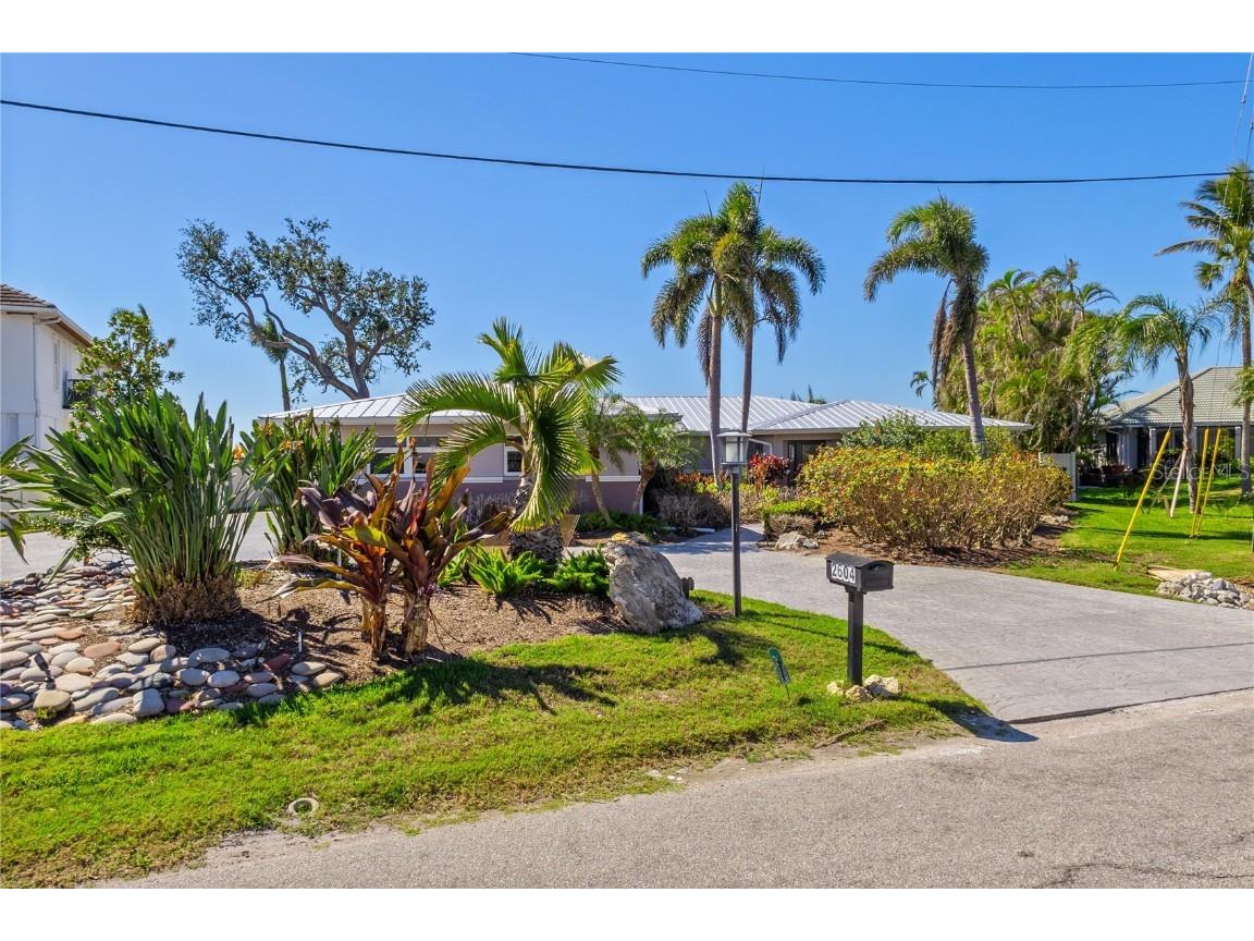 2604 Palma Sola Boulevard Bradenton FL 34209 - PALMA SOLA BAY A4641860 image1