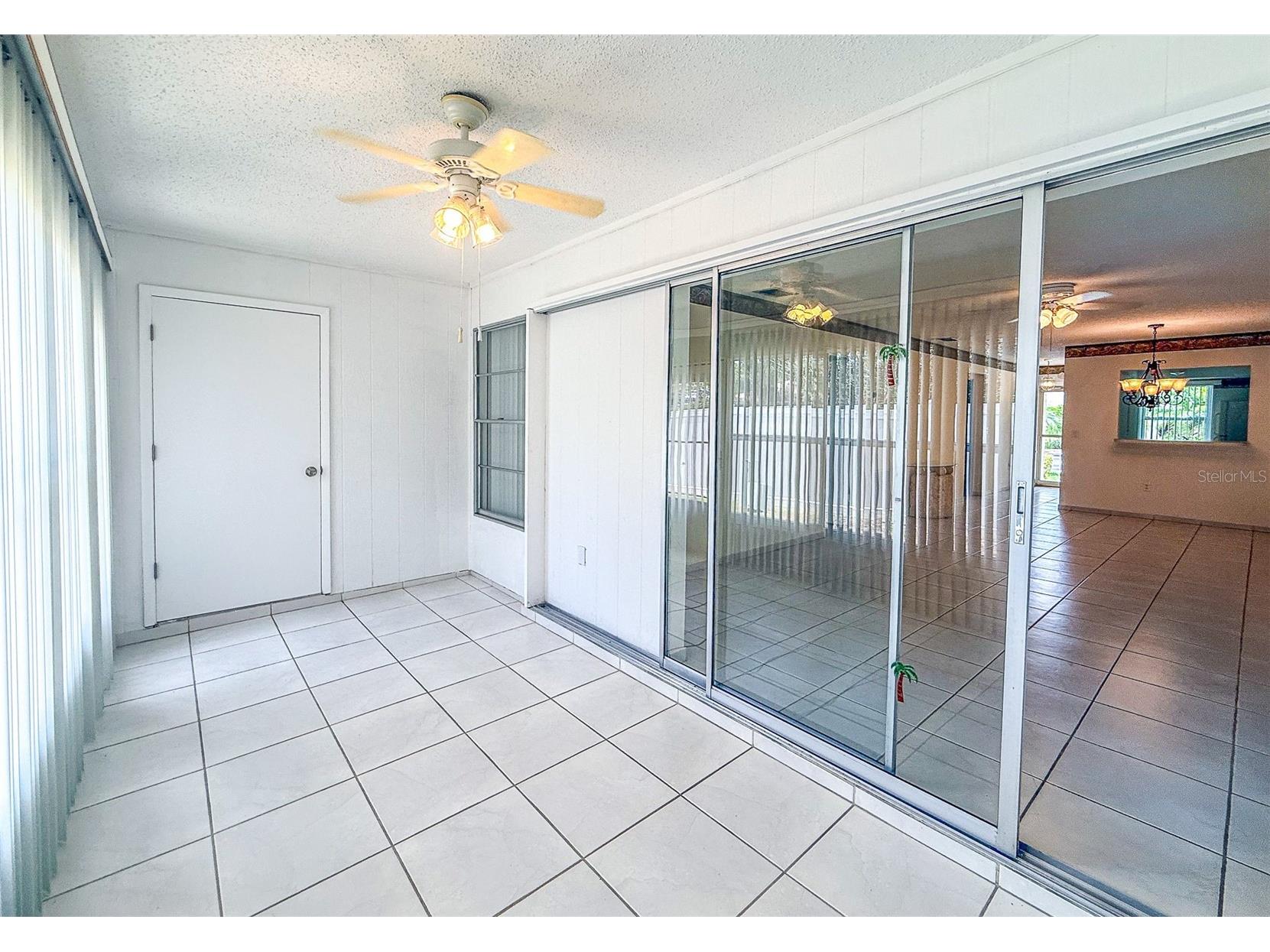 2604 Woodgate Lane #J6 Sarasota FL 34231 A4698908 image15