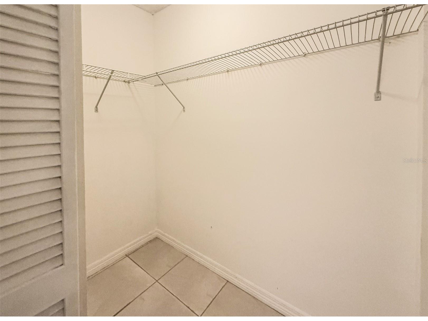 2604 Woodgate Lane #J6 Sarasota FL 34231 A4698908 image18