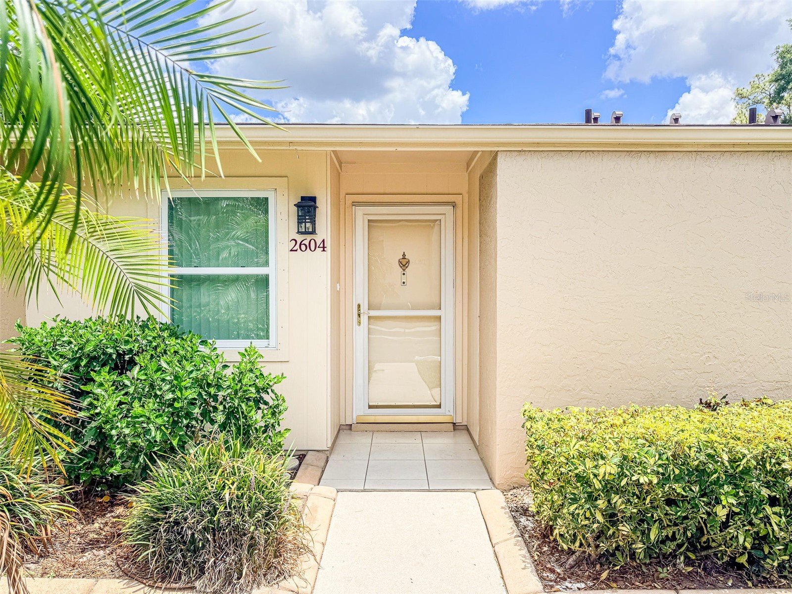 2604 Woodgate Lane #J6 Sarasota FL 34231 A4698908 image2