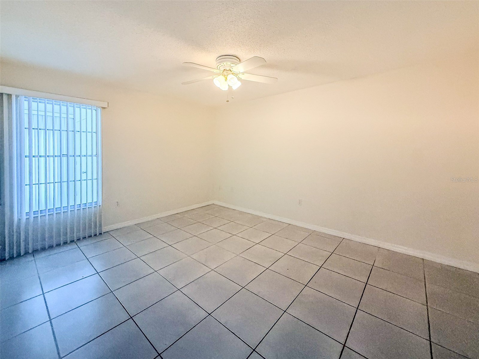 2604 Woodgate Lane #J6 Sarasota FL 34231 A4698908 image9