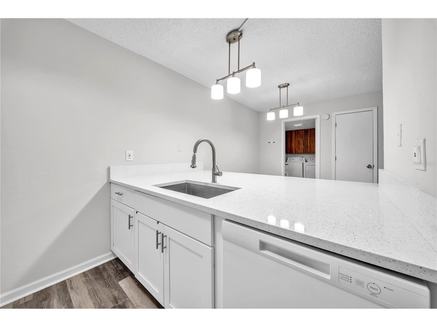 2605 10th Court Palm Harbor FL 34684 W7884106 image15